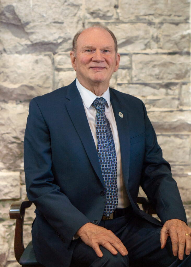 Colonel Ronald A. Davidson (retraité), MD, MPH, CD