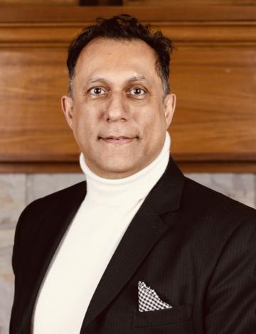 Dr. Alykhan Abdulla